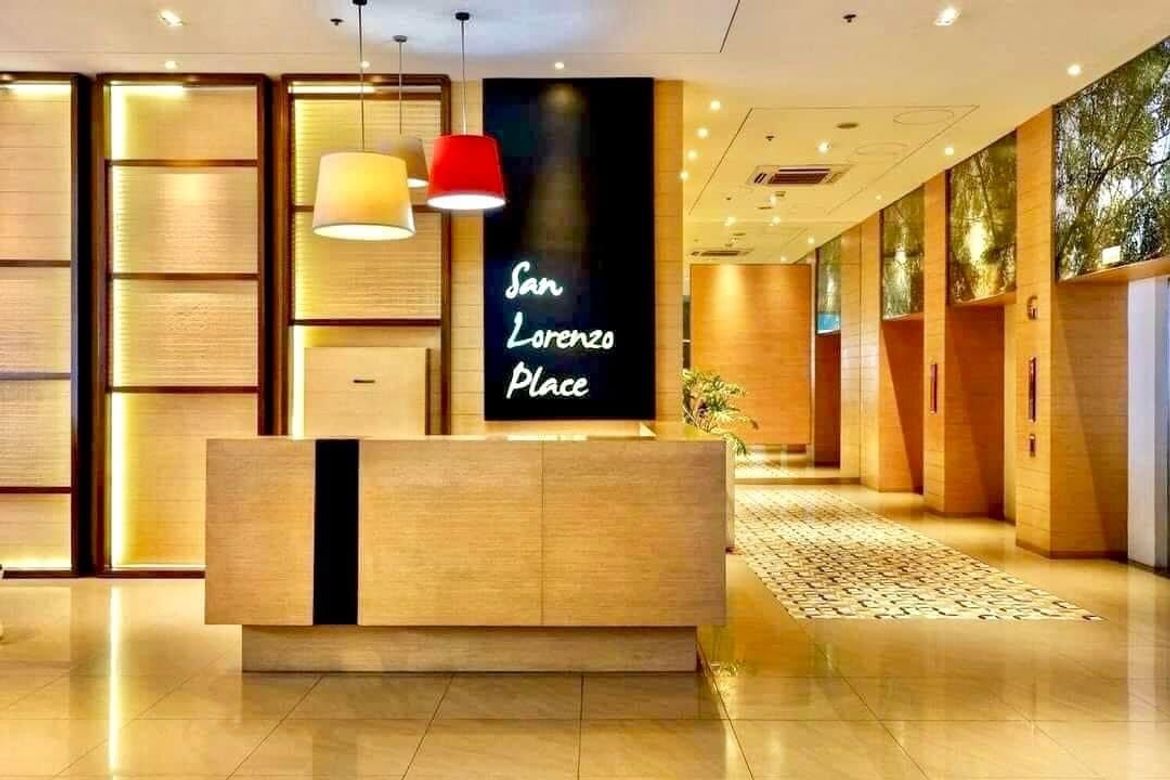 2 Bedroom Condo for Sale in San Lorenzo Place, Bangkal, Makati City near MRT-3 Magallanes – photo 10