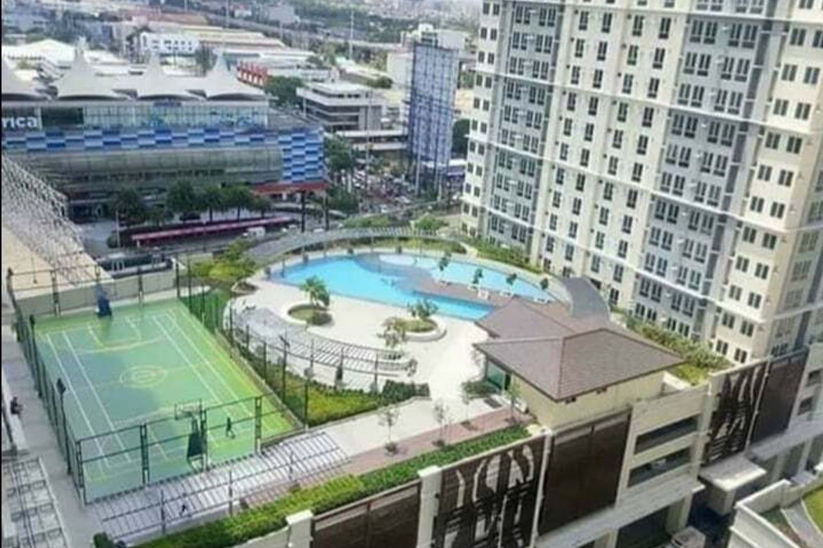 2 Bedroom Condo for Sale in San Lorenzo Place, Bangkal, Makati, Metro Manila near MRT-3 Magallanes – photo 4
