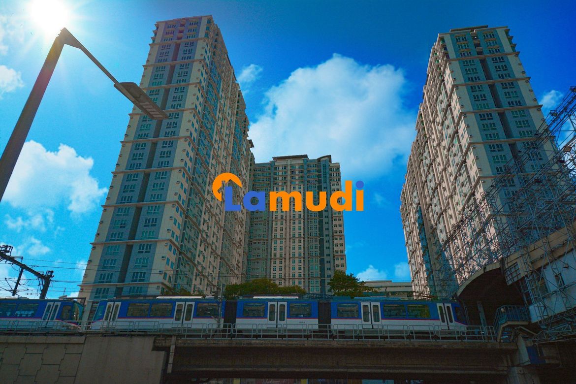2 Bedroom Condo for Sale in San Lorenzo Place, Bangkal, Makati, Metro Manila near MRT-3 Magallanes