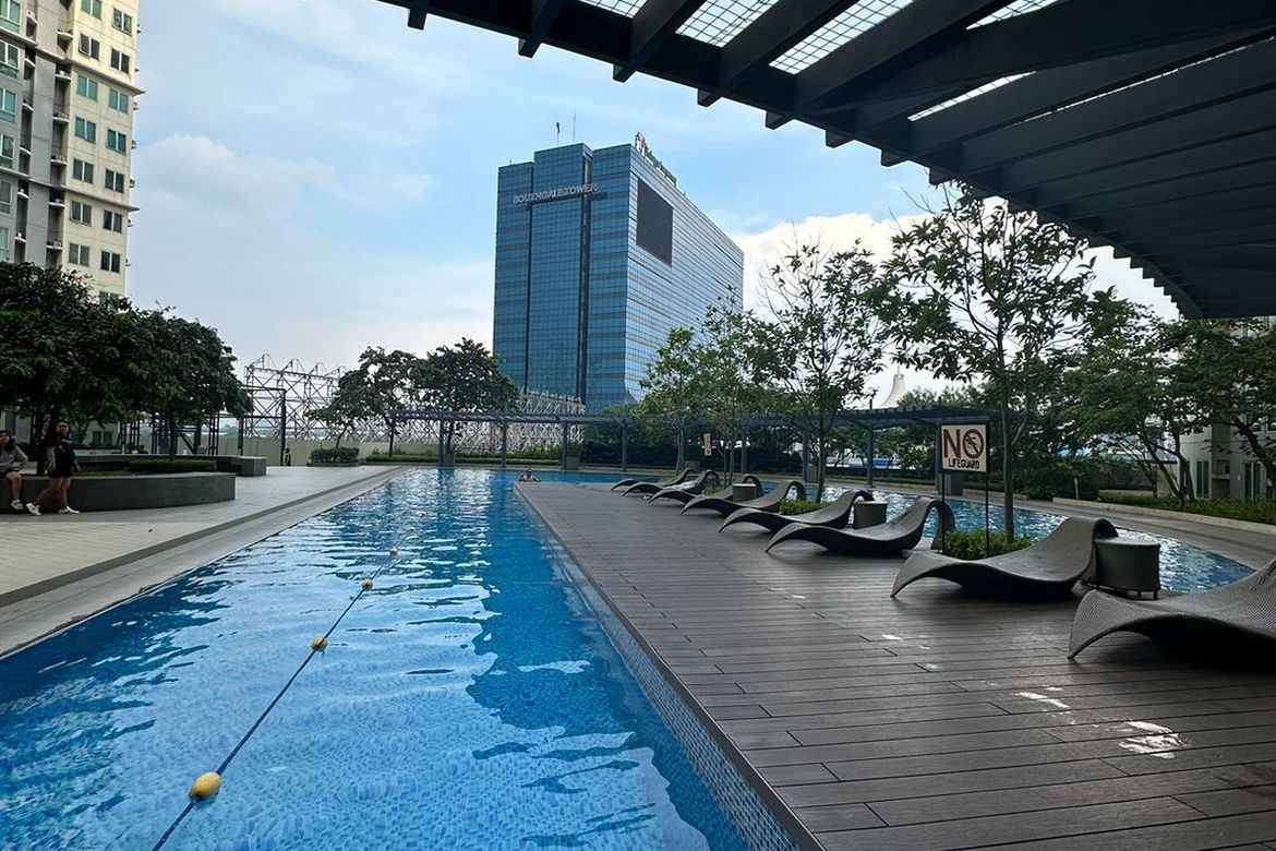 2 Bedroom Condo for Sale in San Lorenzo Place, Bangkal, Makati, Metro Manila near MRT-3 Magallanes – photo 5