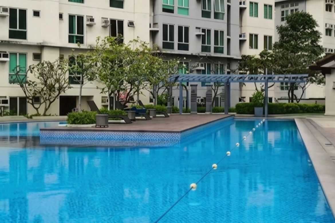 2 Bedroom Condo for Sale in San Lorenzo Place, Bangkal, Makati, Metro Manila near MRT-3 Magallanes – photo 6
