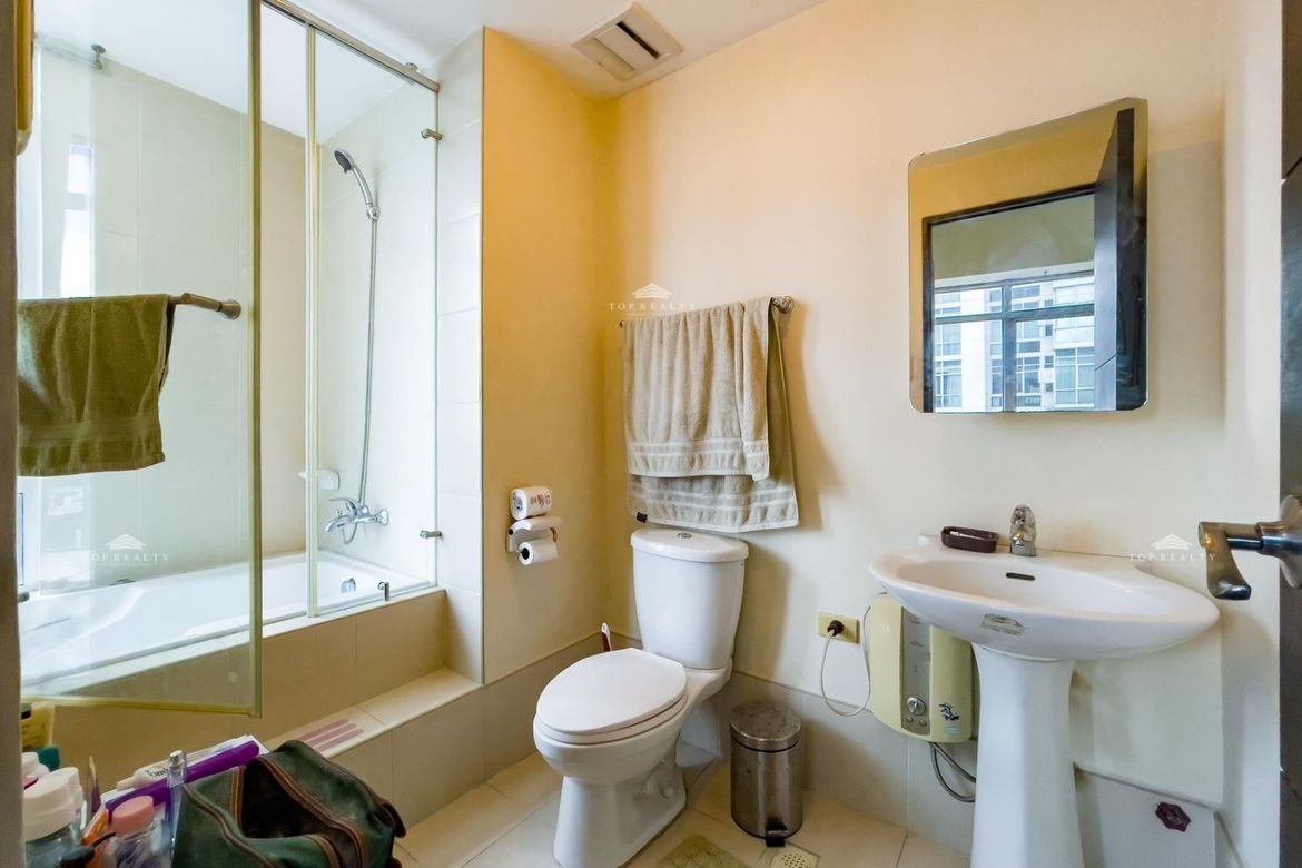 2 Bedroom Condo for Sale in Sapphire Residences, BGC, Taguig – photo 3