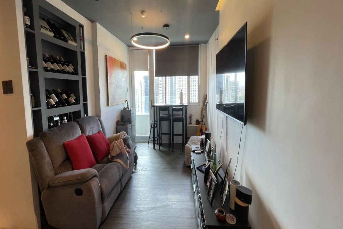 2 Bedroom Condo for Sale in Seibu Tower, BGC, Taguig – photo 2
