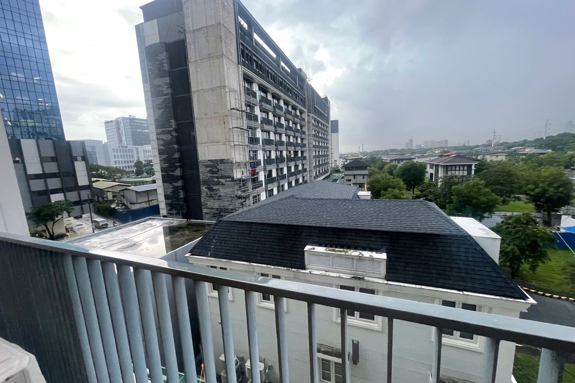 2 Bedroom Condo for Sale in St. Moritz Private Estate, BGC, Taguig – photo 15