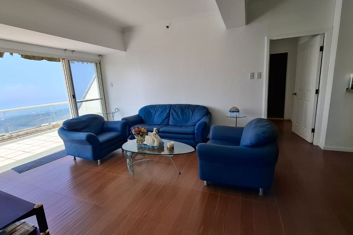 2 Bedroom Condo for Sale in Sungay South, Tagaytay, Cavite