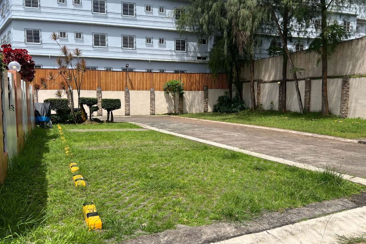 2 Bedroom Condo for Sale in Tagaytay Hampton Villas, Sungay South, Tagaytay, Cavite – photo 5