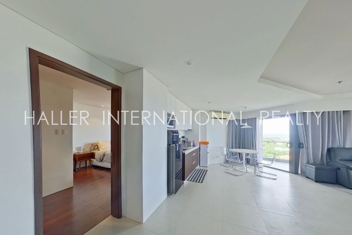 2 Bedroom Condo for Sale in Tambuli Seaside Living, Mactan, Lapu-Lapu, Cebu