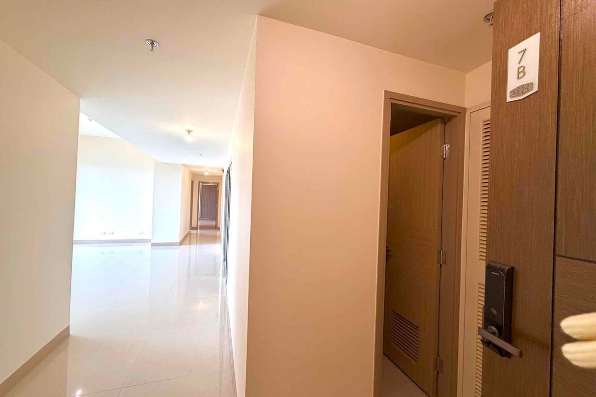 2 Bedroom Condo for Sale in The Albany, BGC, Taguig – photo 5