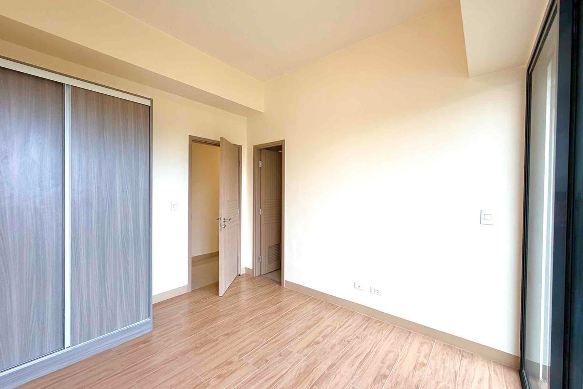 2 Bedroom Condo for Sale in The Albany, BGC, Taguig – photo 13