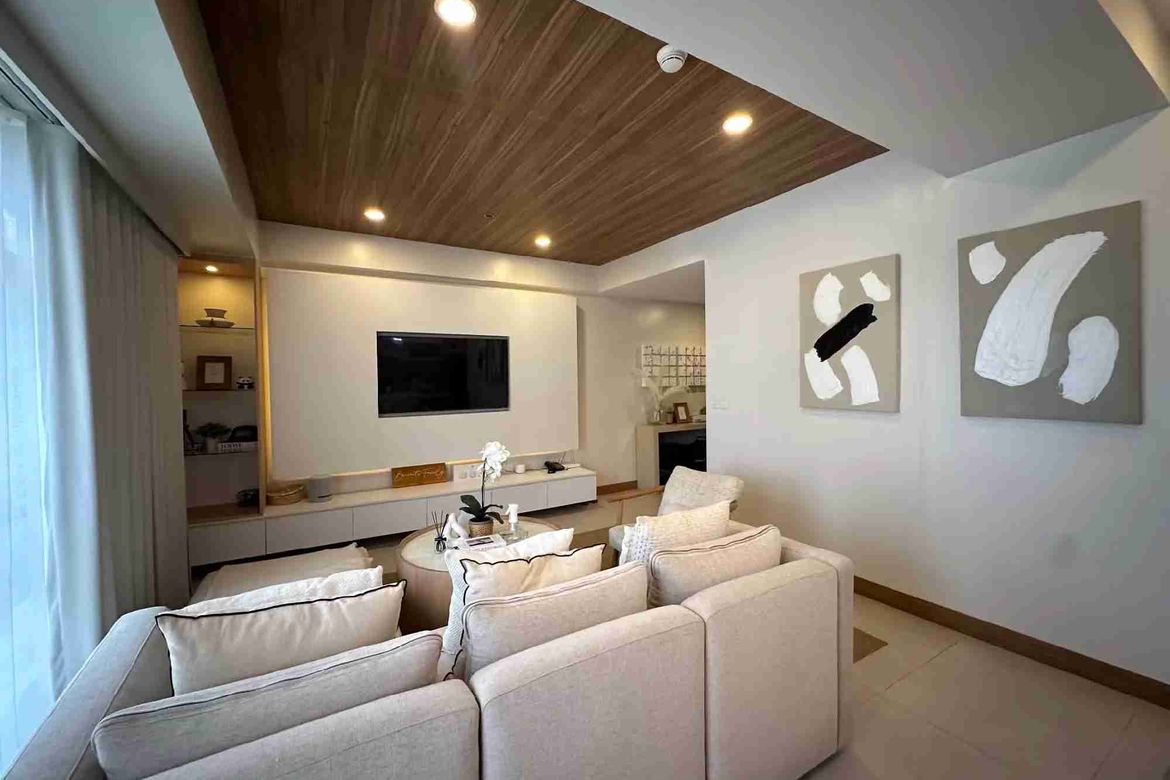 2 Bedroom Condo for Sale in The Alcoves, Luz, Cebu City, Cebu