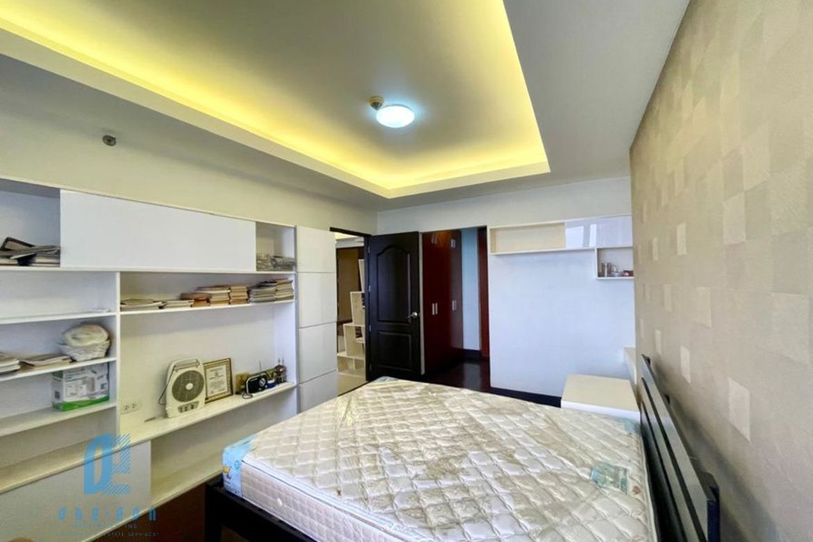 2 Bedroom Condo for Sale in The Bellagio 3, BGC, Taguig – photo 5