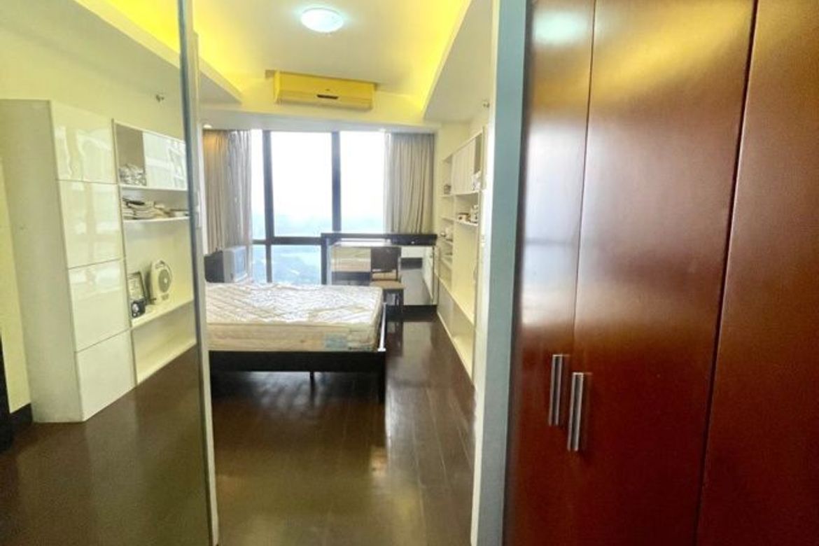 2 Bedroom Condo for Sale in The Bellagio 3, BGC, Taguig – photo 8