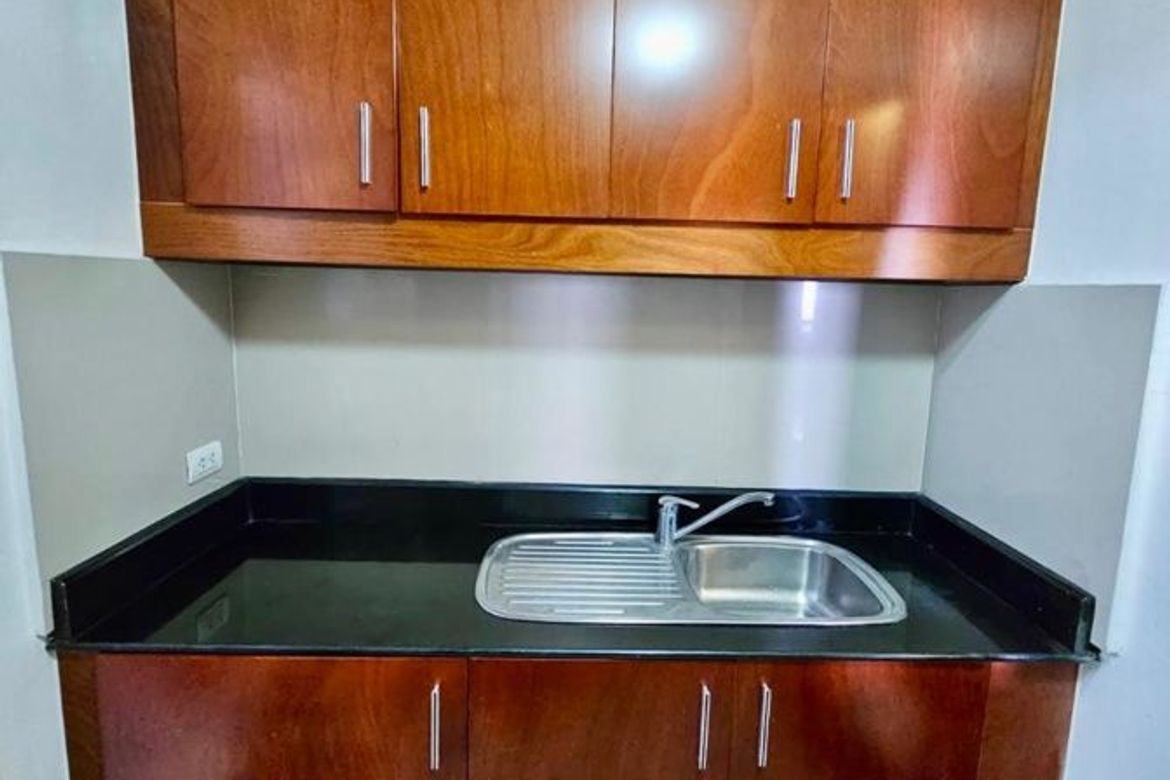 2 Bedroom Condo for Sale in The Bellagio 3, BGC, Taguig – photo 13