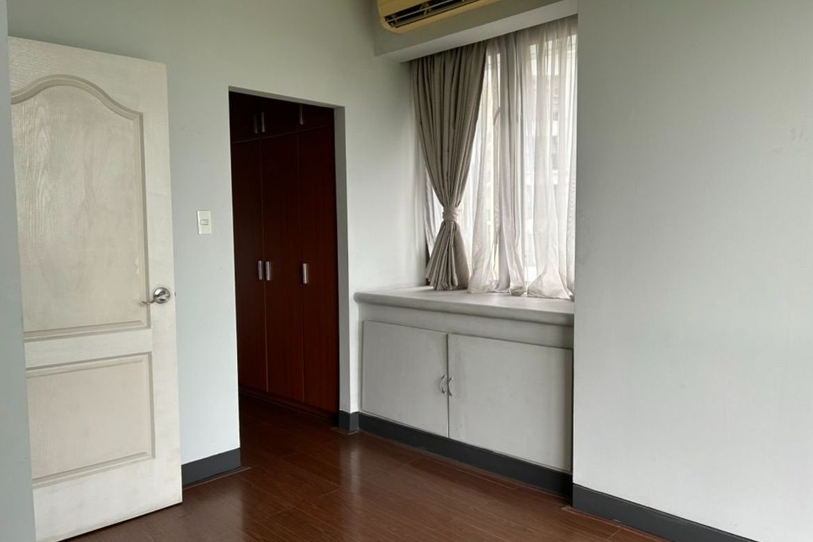 2 Bedroom Condo for Sale in The Bellagio 3, BGC, Taguig – photo 4