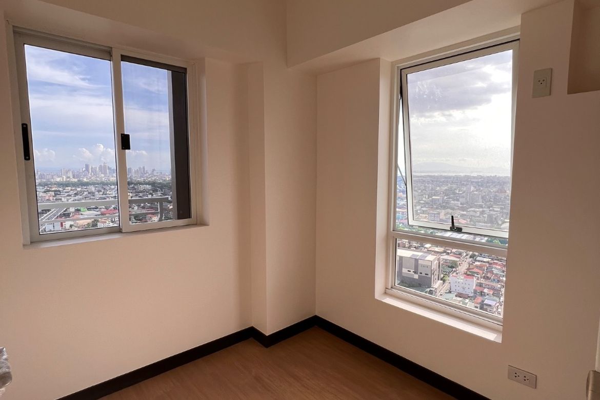 2 Bedroom Condo for Sale in The Oriana, Marilag, Quezon City, Metro Manila near LRT-2 Anonas – photo 5