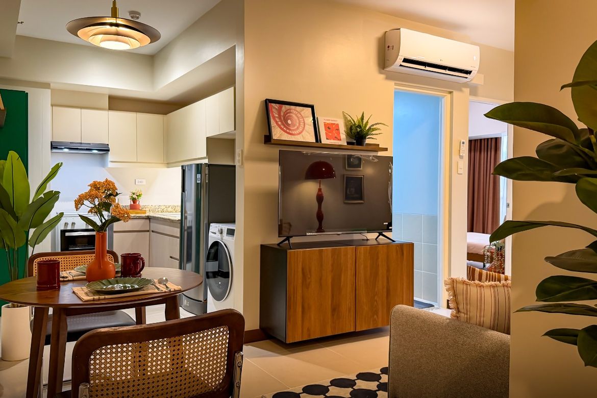 2 Bedroom Condo for Sale in The Oriana, Marilag, Quezon City, Metro Manila near LRT-2 Anonas – photo 8