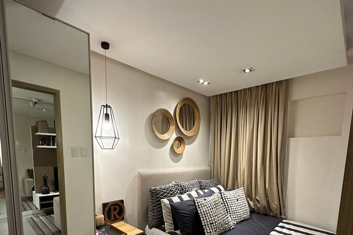 2 Bedroom Condo for Sale in The Paddington Place, Highway Hills, Mandaluyong, Metro Manila near MRT-3 Shaw Boulevard – photo 5
