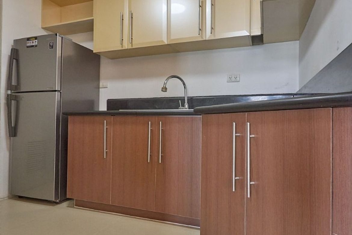 2 Bedroom Condo for Sale in The Parkside Villas, Barangay 183, Pasay, Metro Manila – photo 6