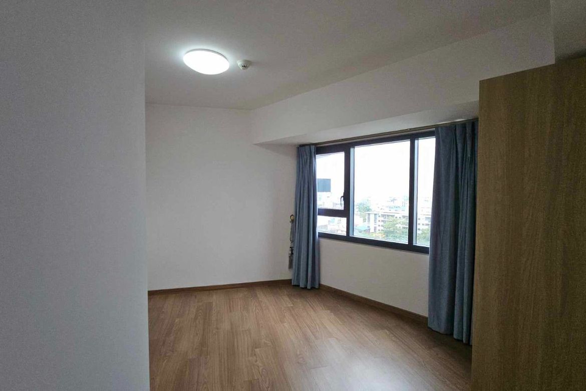 2 Bedroom Condo for Sale in The Rise Makati By Shangrila, San Antonio, Makati City