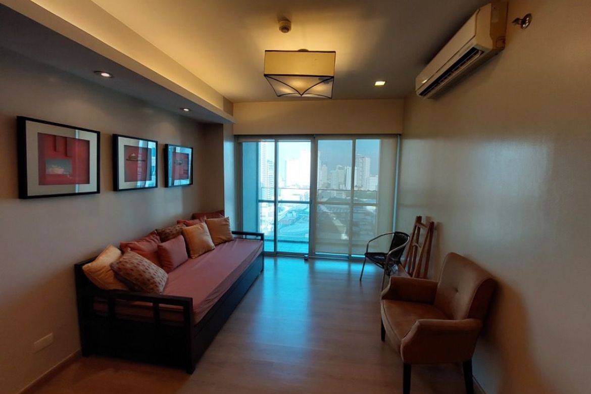 2 Bedroom Condo for Sale in The St. Francis Shangri-La Place, Wack-Wack Greenhills, Mandaluyong, Metro Manila near MRT-3 Shaw Boulevard – photo 2