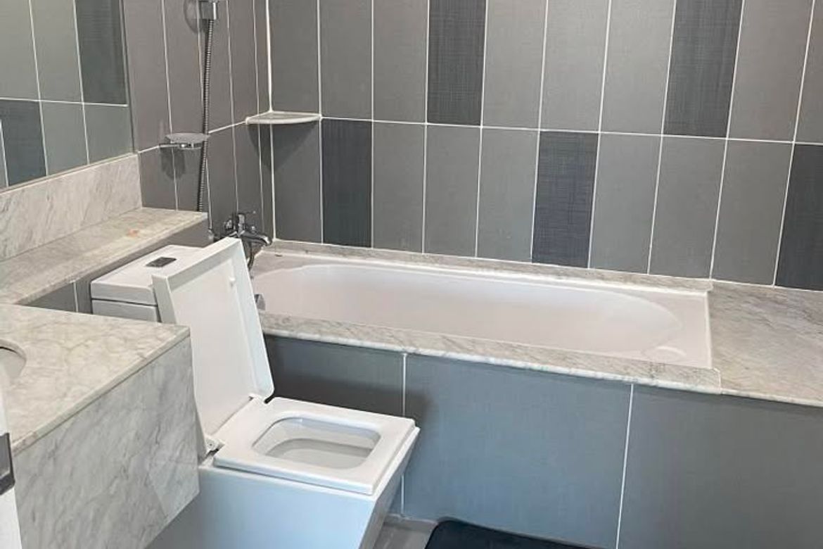 2 Bedroom Condo for Sale in The St. Francis Shangri-La Place, Wack-Wack Greenhills, Mandaluyong, Metro Manila near MRT-3 Shaw Boulevard – photo 2
