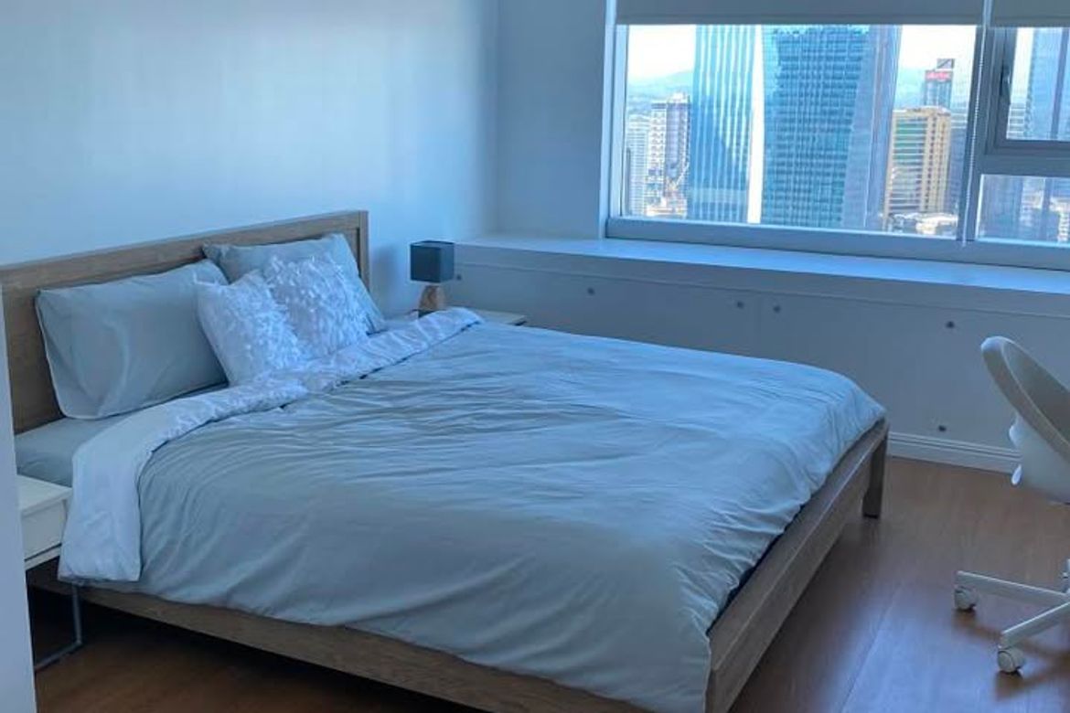 2 Bedroom Condo for Sale in The St. Francis Shangri-La Place, Wack-Wack Greenhills, Mandaluyong, Metro Manila near MRT-3 Shaw Boulevard – photo 4