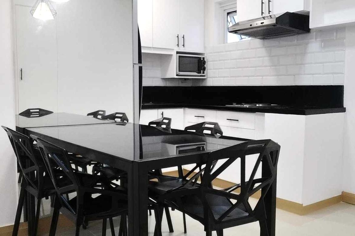 2 Bedroom Condo for Sale in The Trion Towers, BGC, Taguig, Metro Manila – photo 6