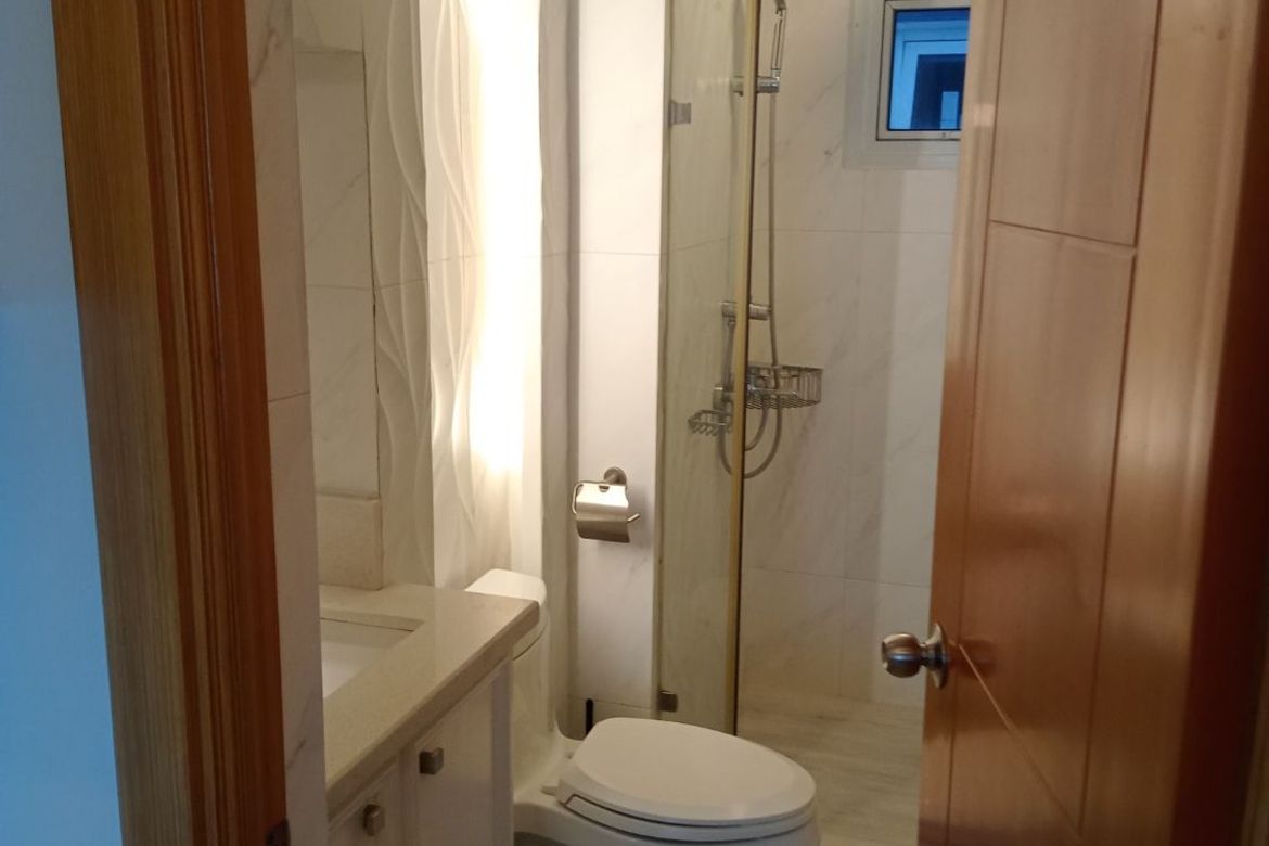 2 Bedroom Condo for Sale in The Trion Towers, BGC, Taguig, Metro Manila – photo 5