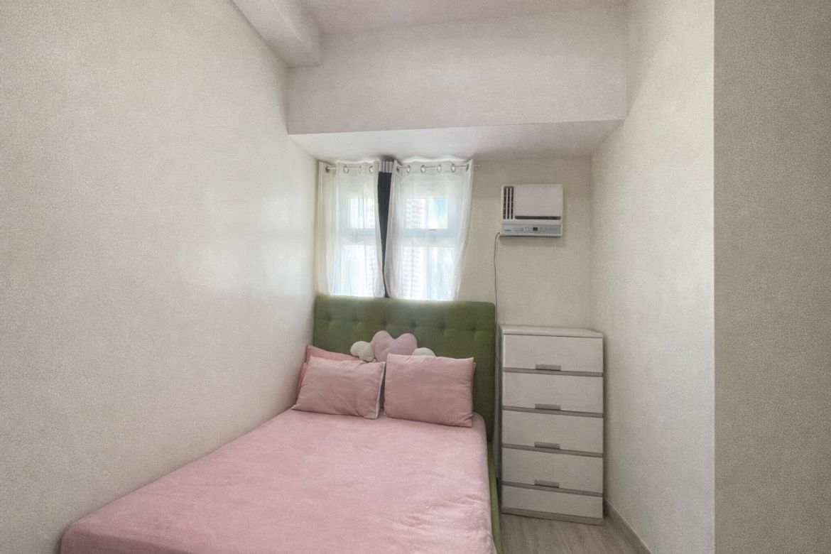 2 Bedroom Condo for Sale in The Trion Towers, BGC, Taguig – photo 9
