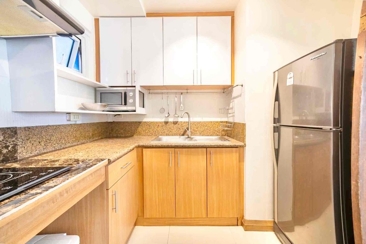 2 Bedroom Condo for Sale in The Trion Towers I, BGC, Taguig – photo 4