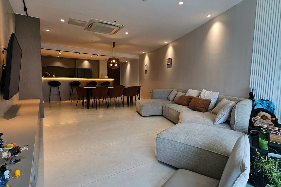 2 Bedroom Condo for Sale in Ugong Norte, Quezon City, Metro Manila near MRT-3 Ortigas – photo 3
