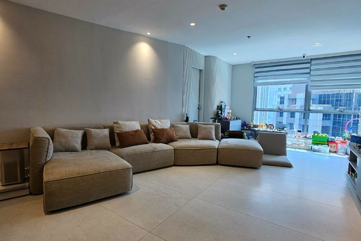 2 Bedroom Condo for Sale in Ugong Norte, Quezon City, Metro Manila near MRT-3 Ortigas – photo 5