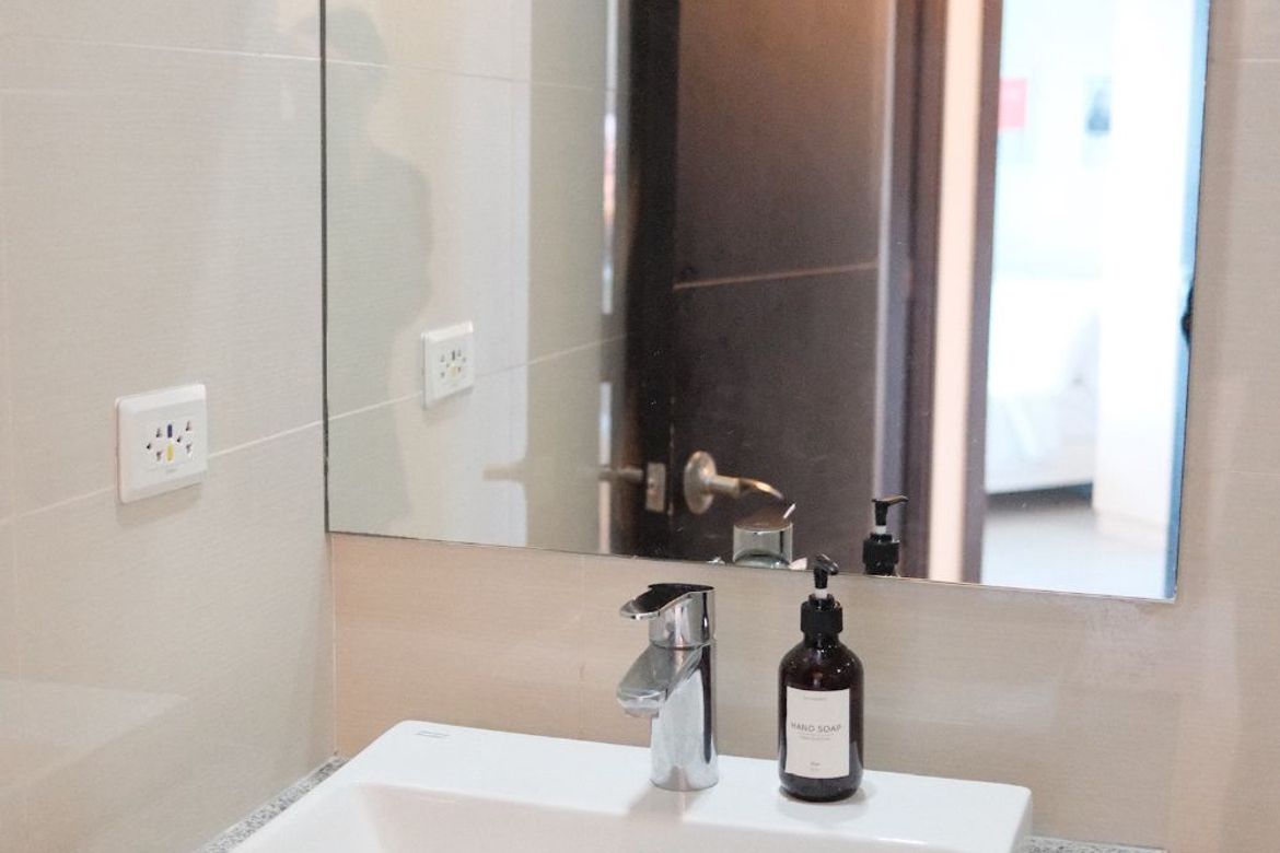 2 Bedroom Condo for Sale in Uptown Parksuites, BGC, Taguig – photo 10