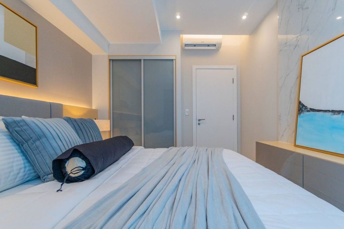 2 Bedroom Condo for Sale in Uptown Parksuites, BGC, Taguig – photo 4