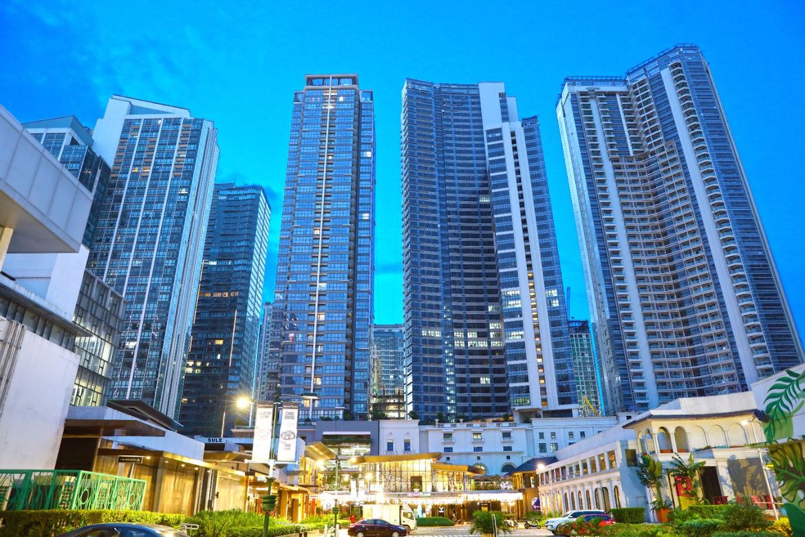 2 Bedroom Condo for Sale in Uptown Parksuites, BGC, Taguig – photo 15