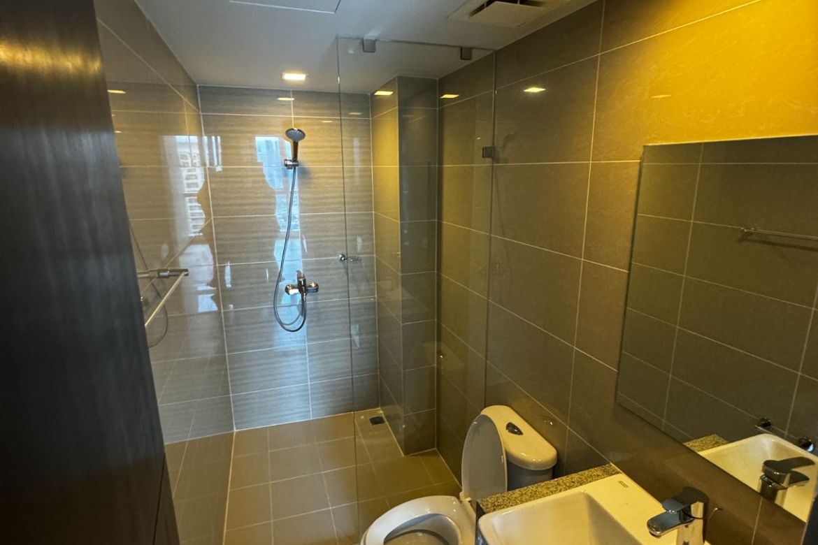 2 Bedroom Condo for Sale in Uptown Parksuites, BGC, Taguig – photo 6