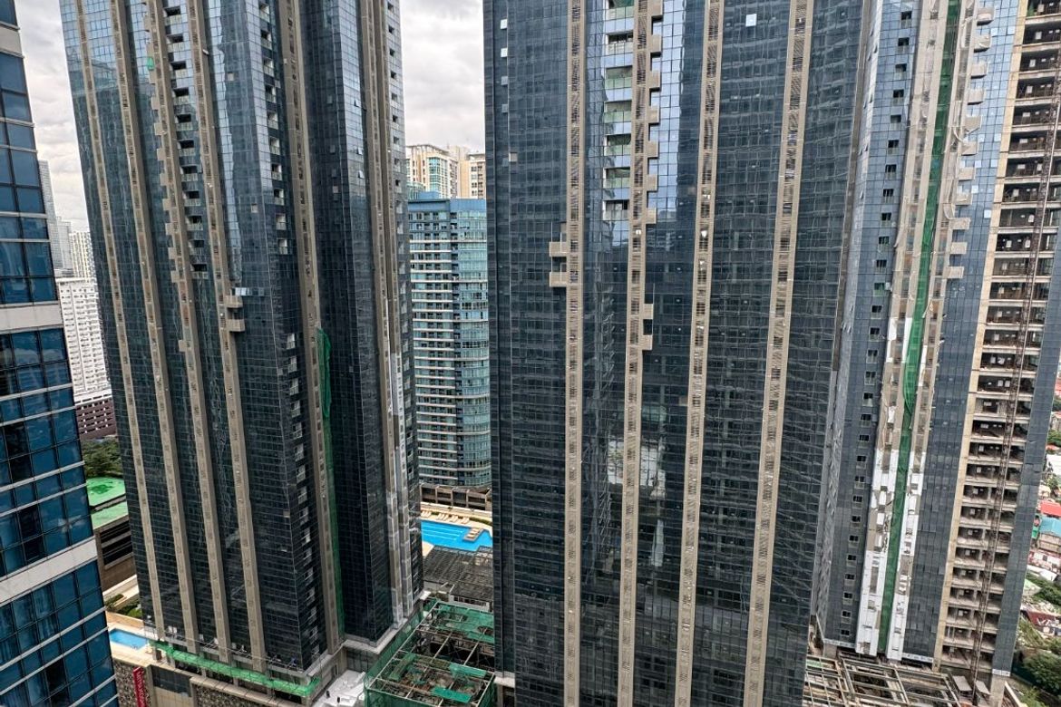 2 Bedroom Condo for Sale in Uptown Parksuites, BGC, Taguig – photo 8