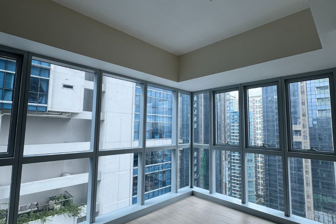 2 Bedroom Condo for Sale in Uptown Parksuites, BGC, Taguig – photo 13