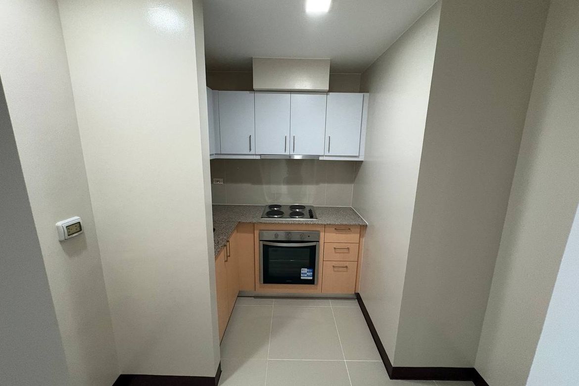 2 Bedroom Condo for Sale in Uptown Parksuites, BGC, Taguig – photo 13