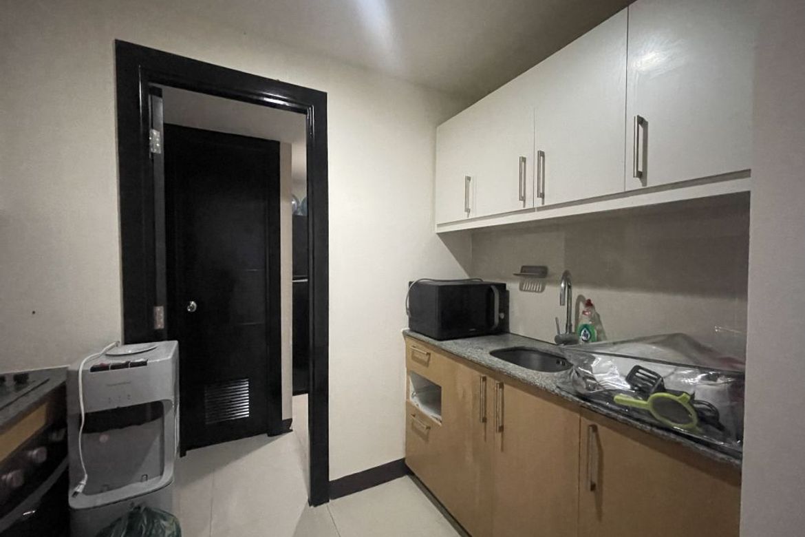 2 Bedroom Condo for Sale in Uptown Parksuites, BGC, Taguig, Metro Manila – photo 3