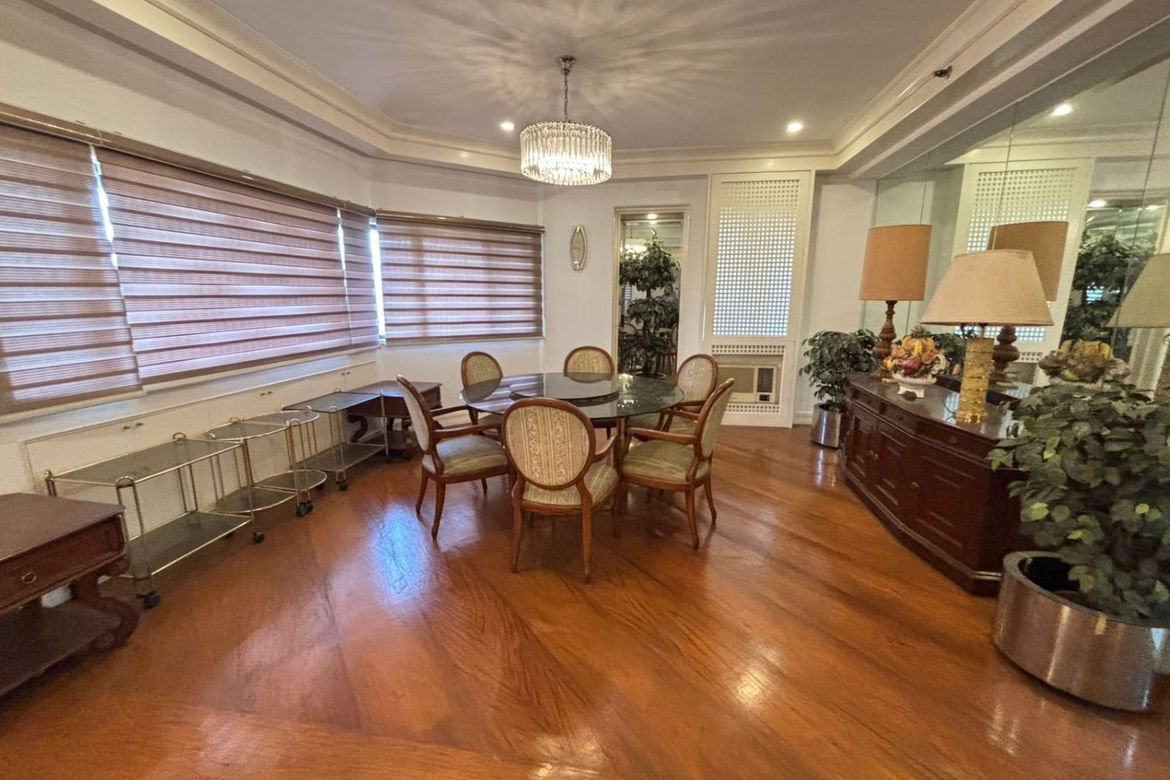 2 Bedroom Condo for Sale in Urdaneta, Makati, Metro Manila near MRT-3 Ayala – photo 7