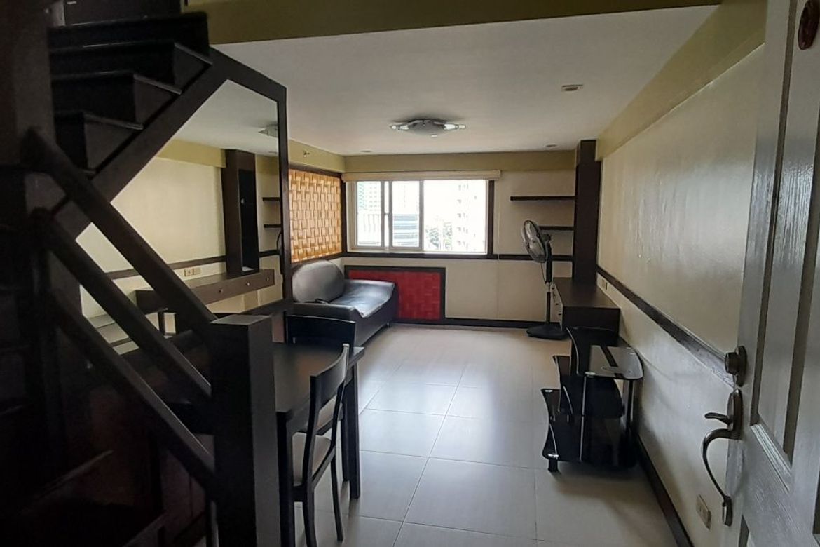 2 Bedroom Condo for Sale in Valencia, Quezon City, Metro Manila near LRT-2 Gilmore – photo 2