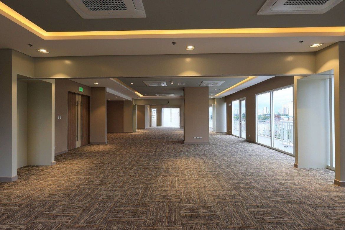 2 Bedroom Condo for Sale in Valencia, Quezon City, Metro Manila near LRT-2 Gilmore – photo 4