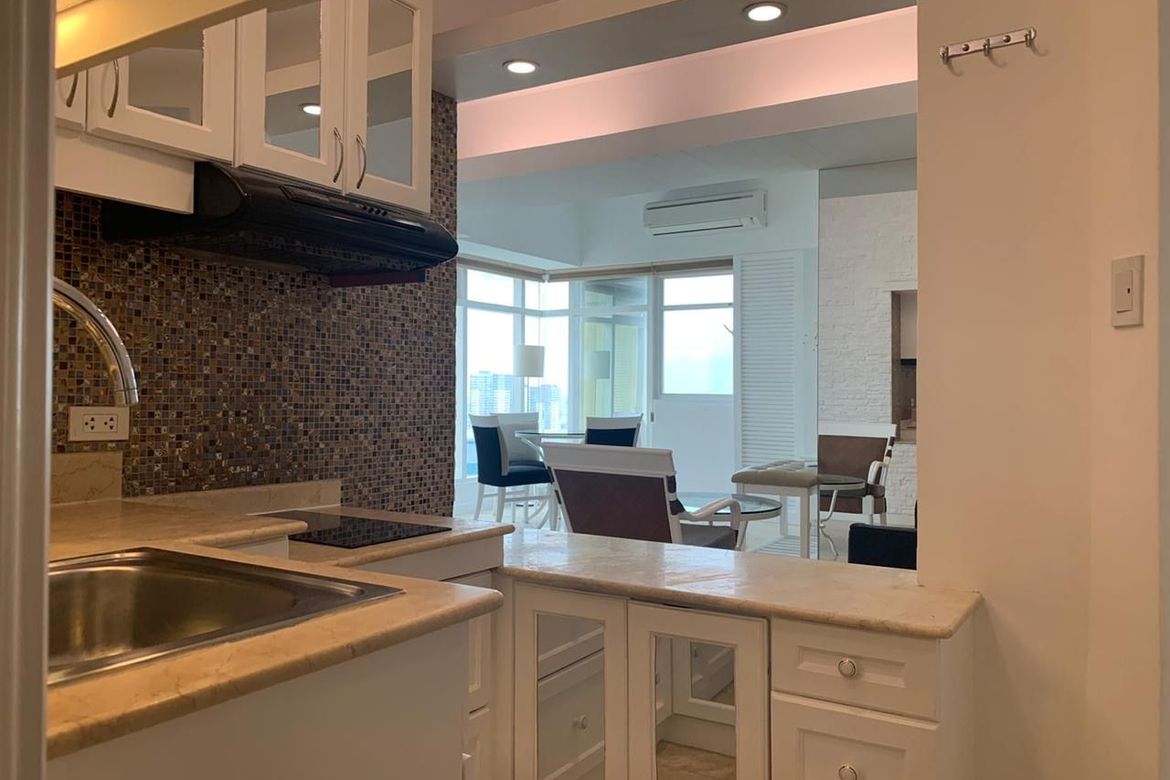 2 Bedroom Condo for Sale in Vivere Hotel & Resorts, Alabang, Muntinlupa, Metro Manila