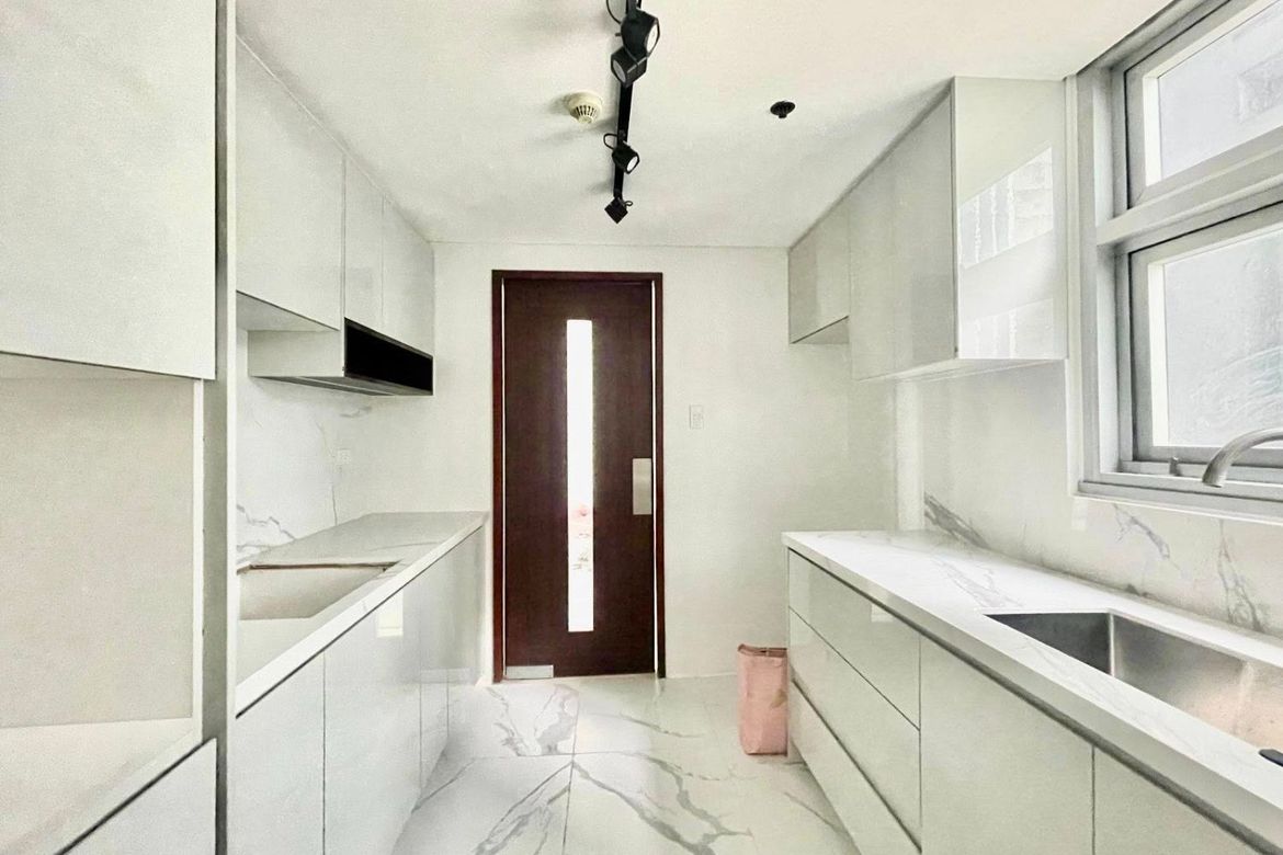2 Bedroom Condo for Sale in Wack-Wack Greenhills, Mandaluyong, Metro Manila near MRT-3 Shaw Boulevard – photo 7