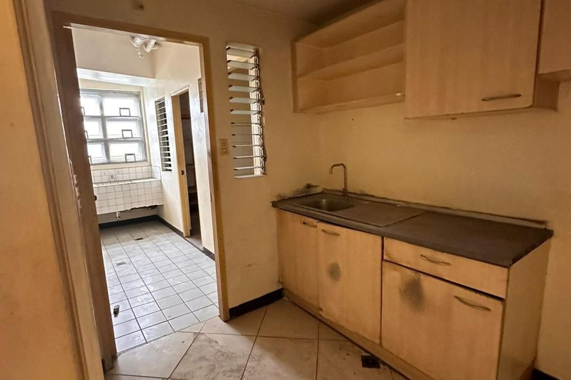 2 Bedroom Condo for Sale in Wack-Wack Greenhills, Mandaluyong, Metro Manila near MRT-3 Shaw Boulevard – photo 6