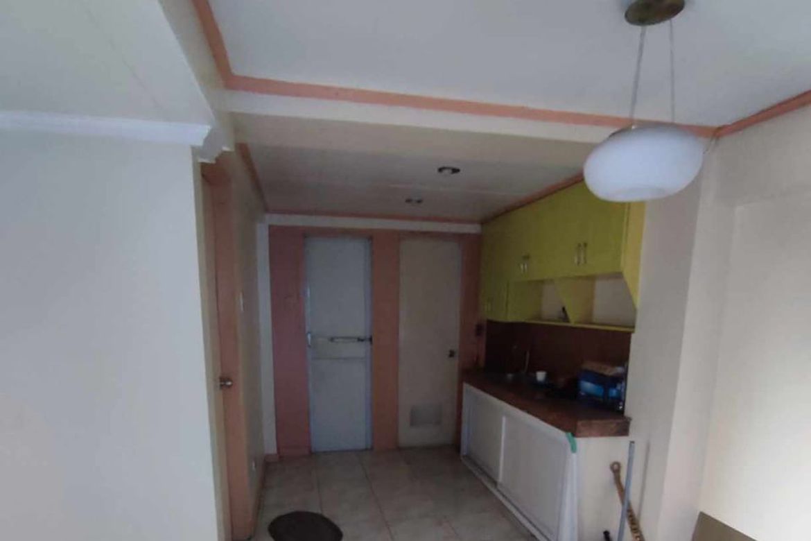 2 Bedroom Condo for Sale in West Kamias, Quezon City, Metro Manila near LRT-2 Araneta Center-Cubao – photo 8