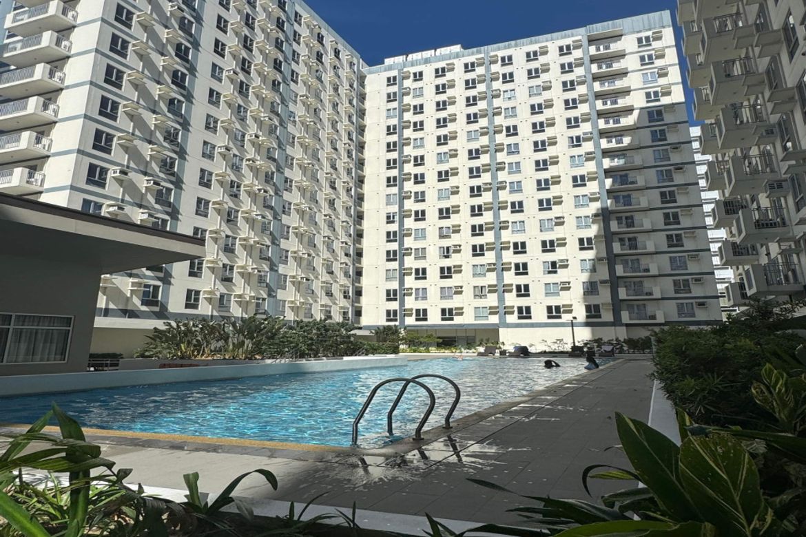 2 Bedroom Condo for Sale in Western Bicutan, Taguig, Metro Manila