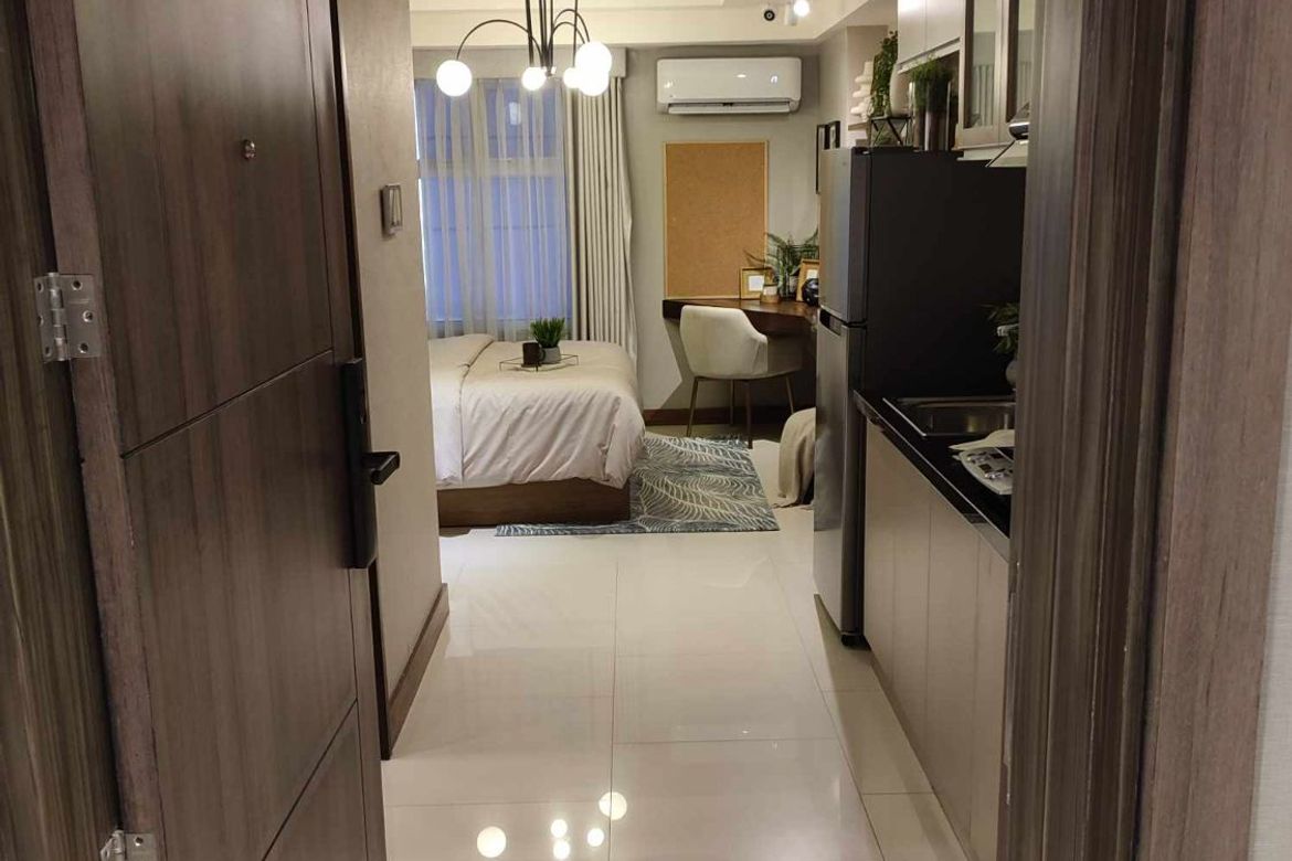 2 Bedroom Condo for Sale in Woodsville Crest 3, Merville, Parañaque, Metro Manila – photo 5