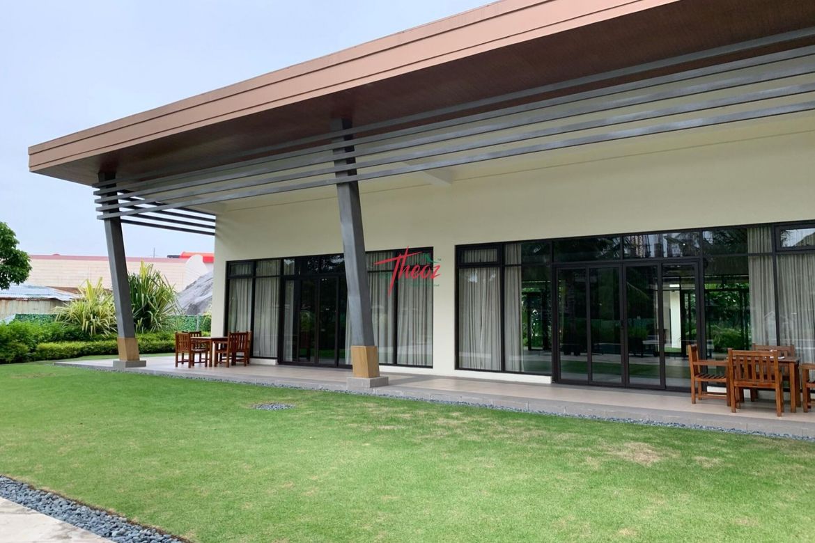 2 Bedroom Hotel / Resort for Sale in Landco Towers at East Bay Residences, Sucat, Muntinlupa, Metro Manila – photo 2